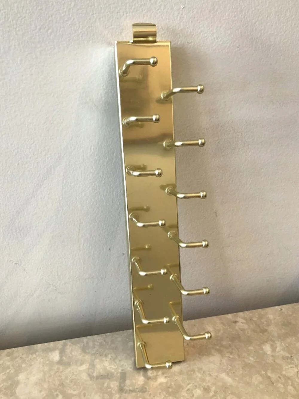 Tie Belt & Scarf Valet Garment Pull-out Rod in Polished Brass for Closet hanging